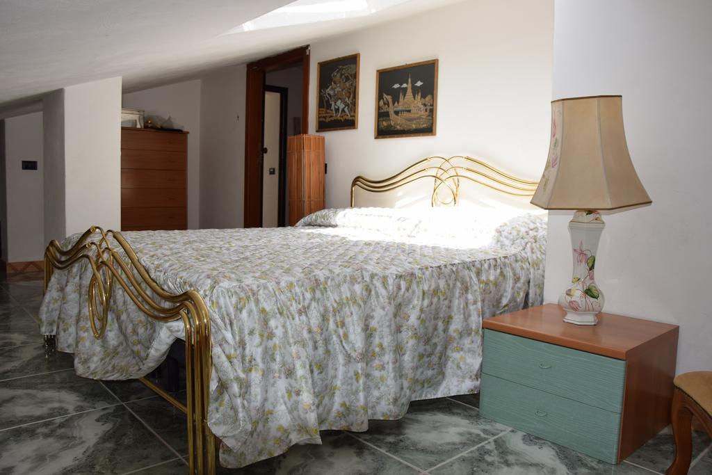 La Petite Maison Apartment Cefalu Room photo